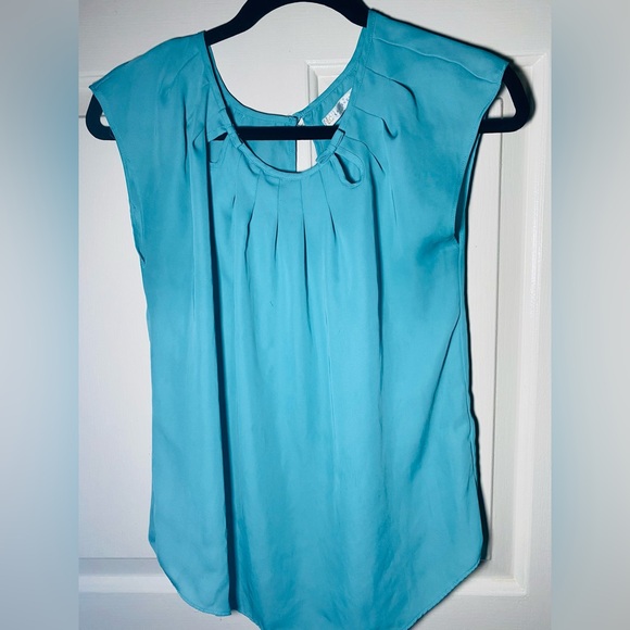 LC Lauren Conrad Tops - LC Lauren Conrad Women’s Turquoise Dress Blouse Decorative‎ Bows And Pleats, S